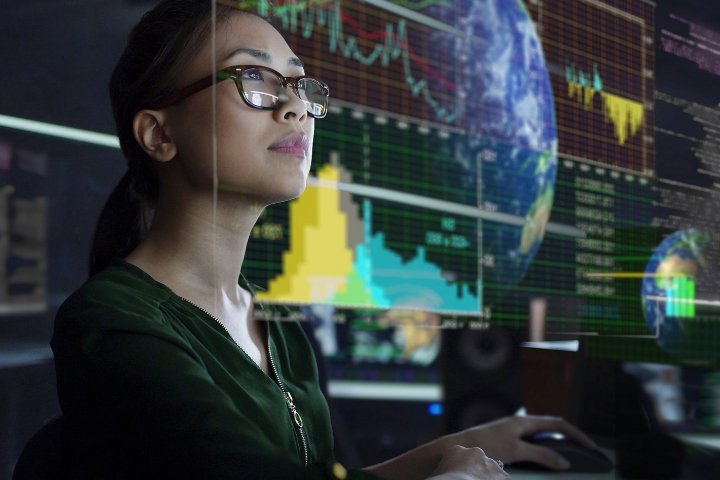 INCUDATA Magazine_000921_データ分析プロジェクトの進め方とは？失敗の原因と対策・成功ポイントを解説